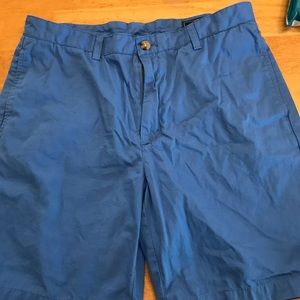 Vineyard vines men’s club shorts